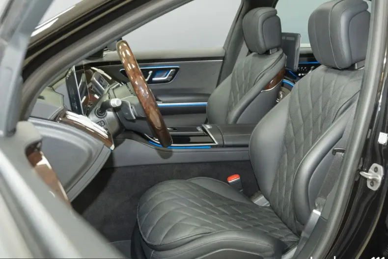 Mercedes-Benz S 450 (Clasa S) din 2025 cu 16.551 km - oferta MER245782 - foto 13