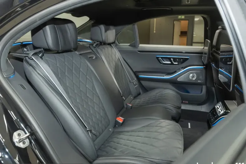 Mercedes-Benz S 450 (Clasa S) din 2025 cu 16.551 km - oferta MER245782 - foto 17