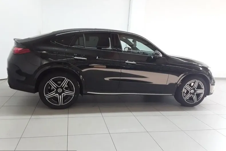 Mercedes-Benz GLC 300 (Clasa GLC) din 2025 cu 24.529 km - oferta MER245794 - foto 3