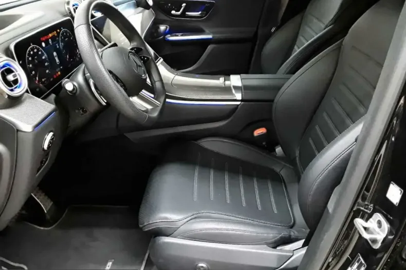 Mercedes-Benz GLC 300 (Clasa GLC) din 2025 cu 24.529 km - oferta MER245794 - foto 6
