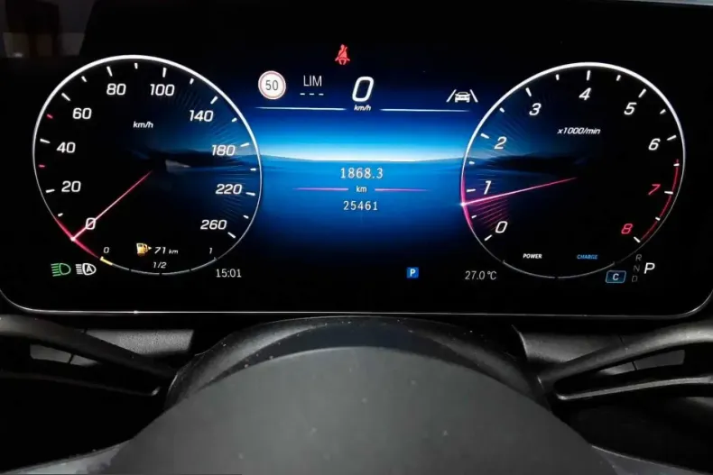 Mercedes-Benz GLC 300 (Clasa GLC) din 2025 cu 24.529 km - oferta MER245794 - foto 17