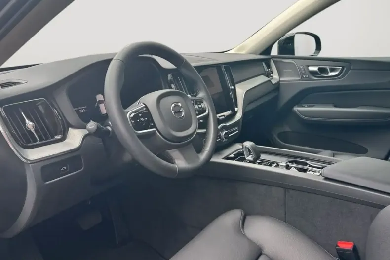 Volvo XC60 din 2025 cu 14.219 km - oferta VOL245795 - foto 6