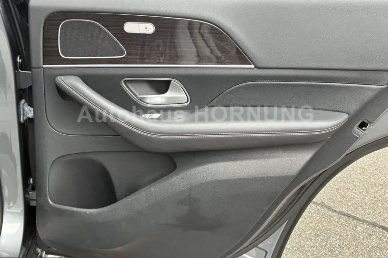 Mercedes-Benz GLE 400 (Clasa GLE) din 2023 cu 69.522 km - oferta MER245800 - foto 15