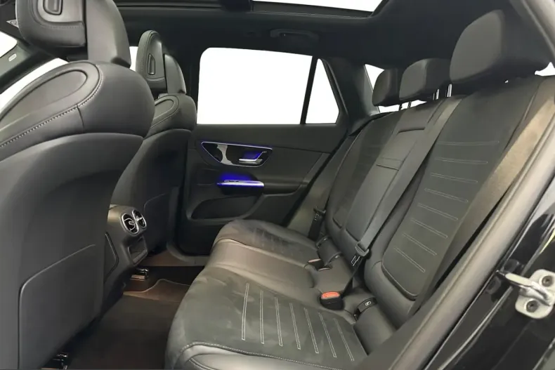Mercedes-Benz GLC 300 (Clasa GLC) din 2025 cu 24.424 km - oferta MER245801 - foto 9