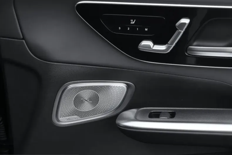 Mercedes-Benz GLC 43 AMG (Clasa GLC) din 2025 cu 20.542 km - oferta MER245802 - foto 7