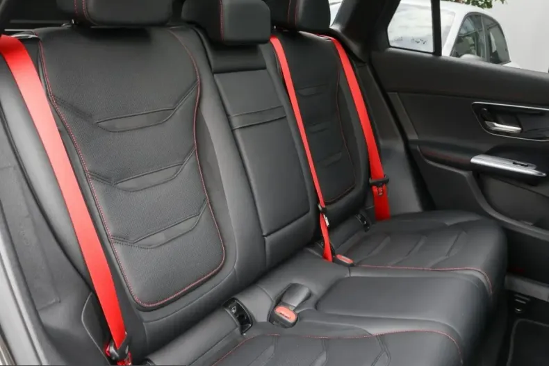 Mercedes-Benz GLC 43 AMG (Clasa GLC) din 2025 cu 18.226 km - oferta MER245803 - foto 6