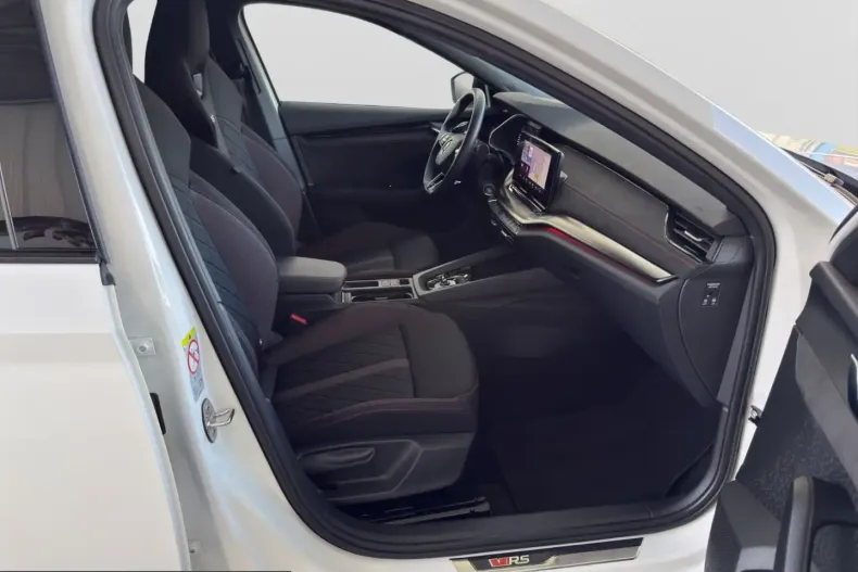 Skoda Octavia din 2023 cu 29.900 km - oferta SKO245809 - foto 17