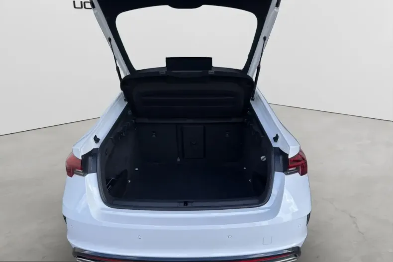 Skoda Octavia din 2023 cu 29.900 km - oferta SKO245809 - foto 19
