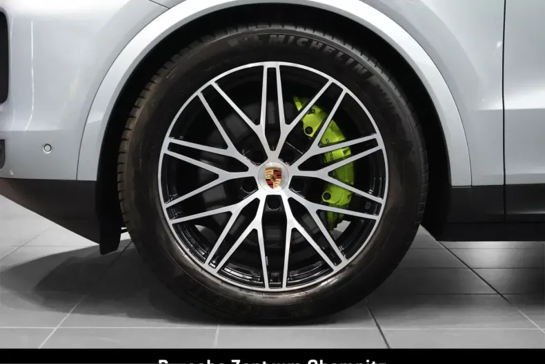 Porsche Cayenne din 2024 cu 11.560 km - oferta POR245810 - foto 6