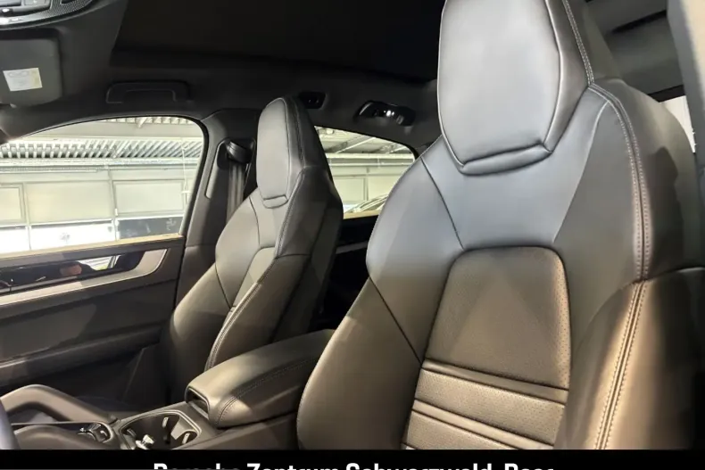 Porsche Cayenne din 2023 cu 34.900 km - oferta POR245811 - foto 13