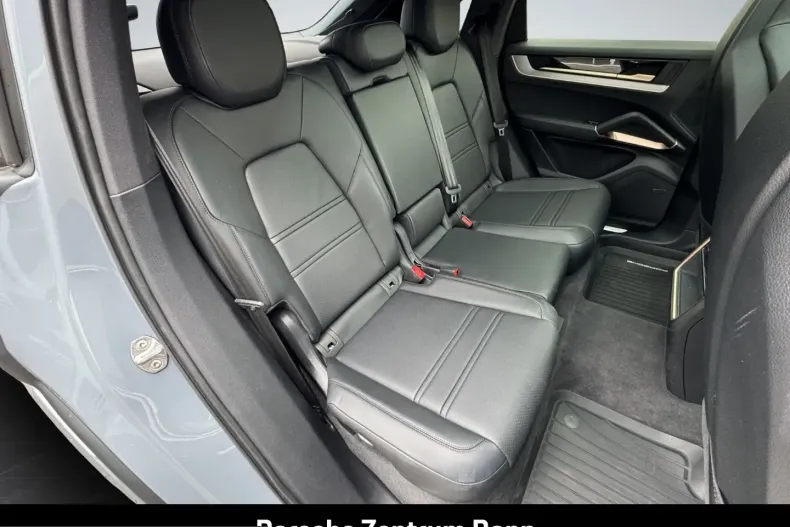 Porsche Cayenne din 2025 cu 13.350 km - oferta POR245813 - foto 19