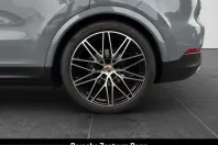 Porsche Cayenne din 2025 cu 13.350 km - oferta POR245813 - foto 25