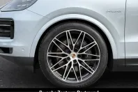 Porsche Cayenne din 2025 cu 13.535 km - oferta POR245814 - foto 10