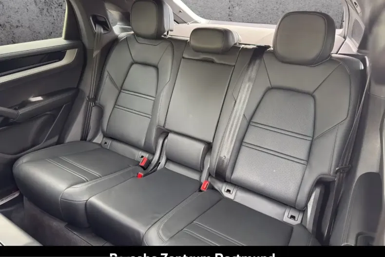 Porsche Cayenne din 2025 cu 13.535 km - oferta POR245814 - foto 25