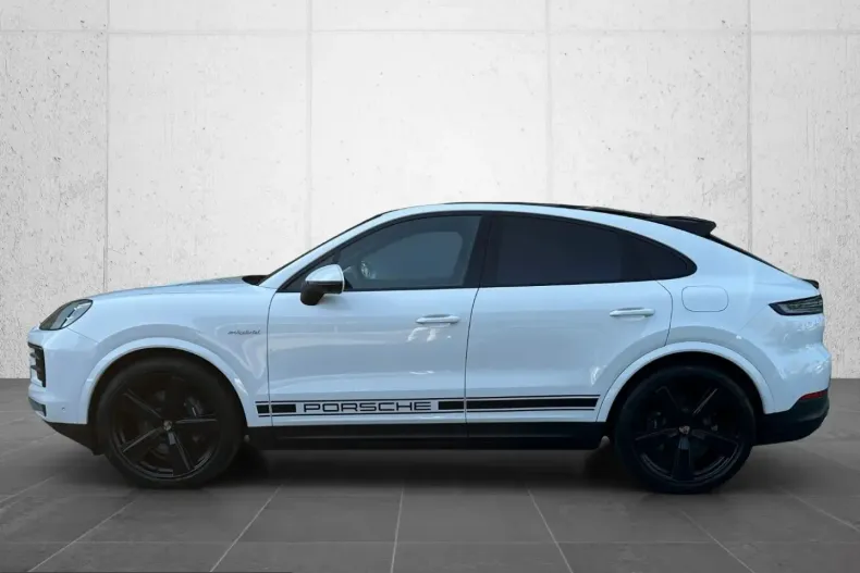 Porsche Cayenne din 2025 cu 18.700 km - oferta POR245815 - foto 2