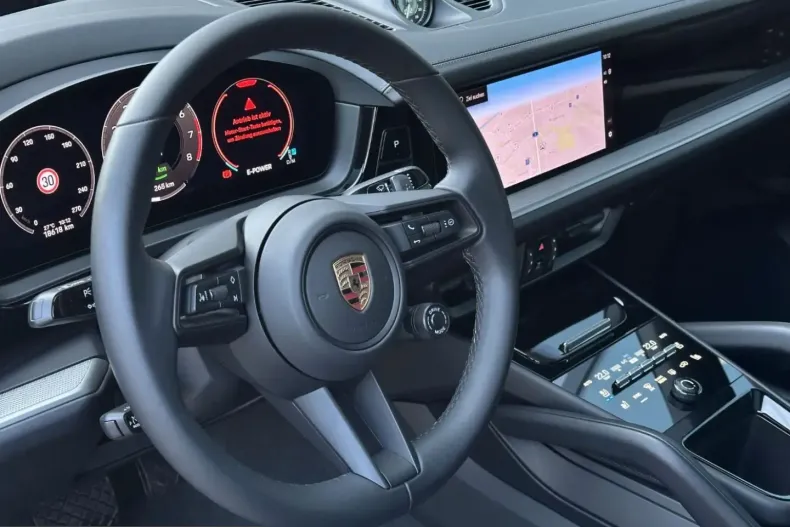 Porsche Cayenne din 2025 cu 18.700 km - oferta POR245815 - foto 7
