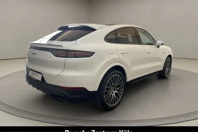 Porsche Cayenne din 2023 cu 20.280 km - oferta POR245818 - foto 5