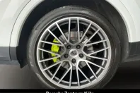 Porsche Cayenne din 2023 cu 20.280 km - oferta POR245818 - foto 10