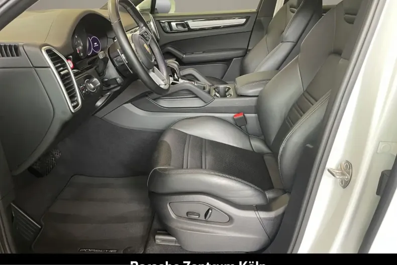 Porsche Cayenne din 2023 cu 20.280 km - oferta POR245818 - foto 13
