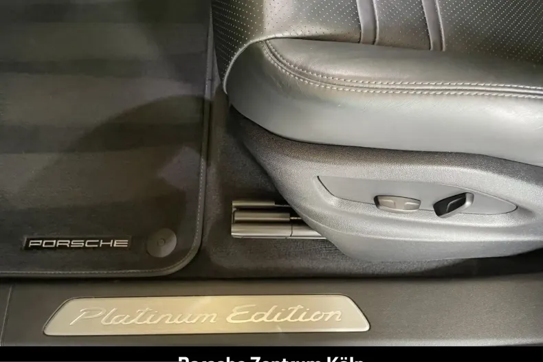 Porsche Cayenne din 2023 cu 20.280 km - oferta POR245818 - foto 27