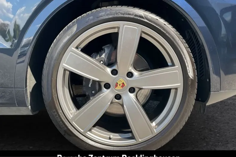 Porsche Cayenne din 2023 cu 35.130 km - oferta POR245819 - foto 19