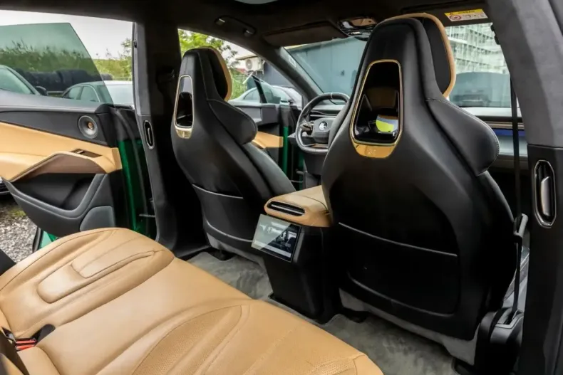 Lotus Eletre din 2023 cu 82.000 km - oferta LOT245821 - foto 7