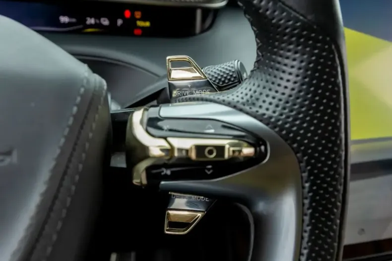 Lotus Eletre din 2023 cu 82.000 km - oferta LOT245821 - foto 15
