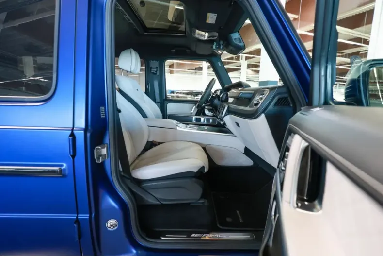 Mercedes-Benz G 63 AMG (Clasa G) din 2024 cu 12.817 km - oferta MER245824 - foto 2