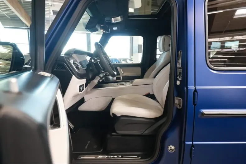 Mercedes-Benz G 63 AMG (Clasa G) din 2024 cu 12.817 km - oferta MER245824 - foto 8