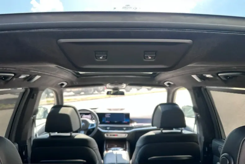 BMW X7 (Seria X) din 2025 cu 8.550 km - oferta BMW245830 - foto 29