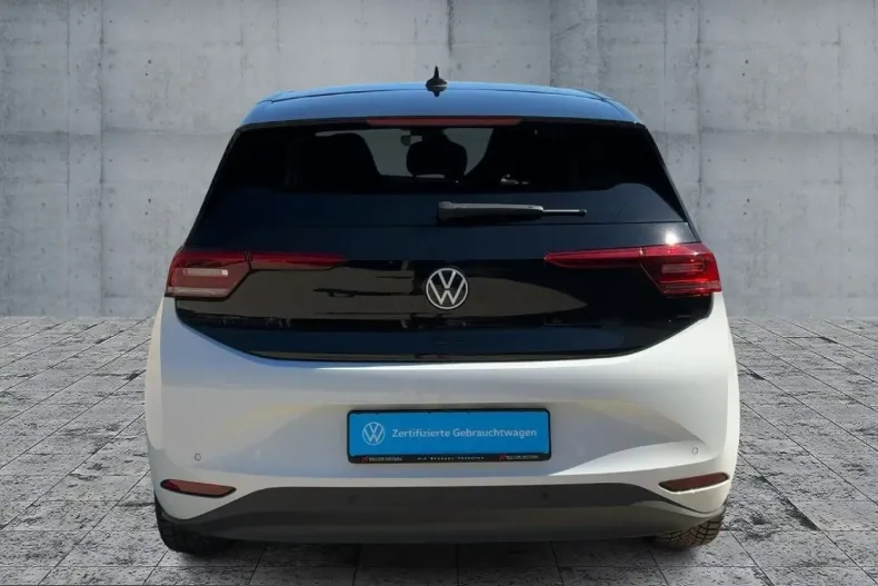 Volkswagen ID.3 din 2025 cu 2.015 km - oferta VOL245831 - foto 5