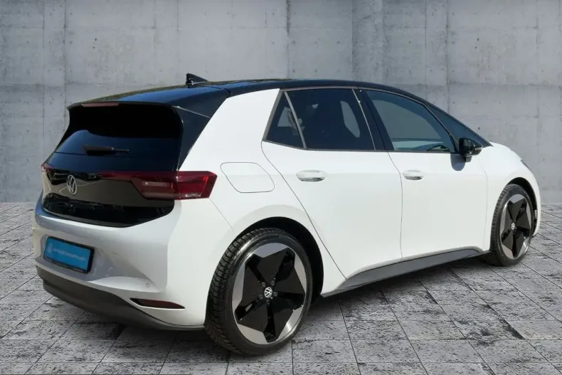 Volkswagen ID.3 din 2025 cu 2.015 km - oferta VOL245831 - foto 6