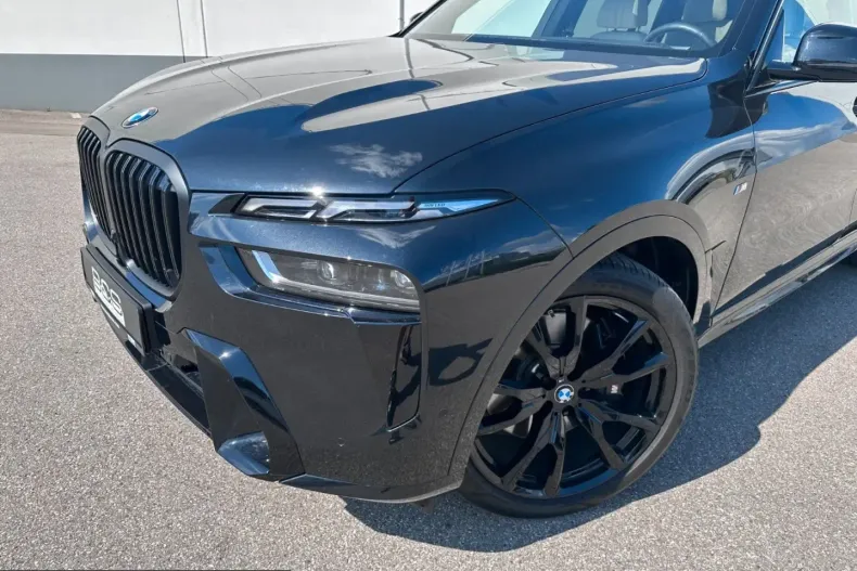 BMW X7 (Seria X) din 2025 cu 6.950 km - oferta BMW245832 - foto 11