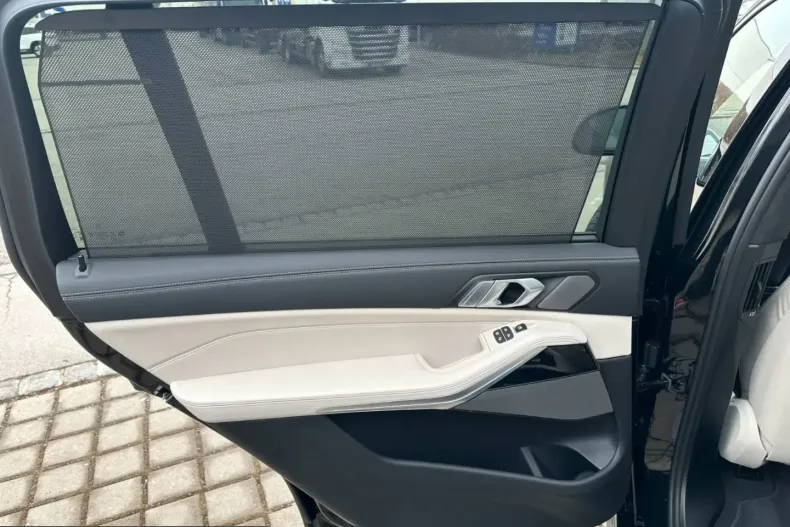 BMW X7 (Seria X) din 2025 cu 6.950 km - oferta BMW245832 - foto 27