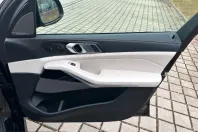 BMW X7 (Seria X) din 2025 cu 6.950 km - oferta BMW245832 - foto 28