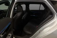 Mercedes-Benz E 300 (Clasa E) din 2025 cu 24.430 km - oferta MER245840 - foto 8