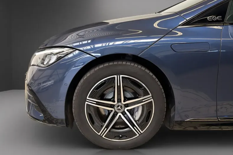 Mercedes-Benz EQE (Clasa E) din 2025 cu 13.900 km - oferta MER245842 - foto 4