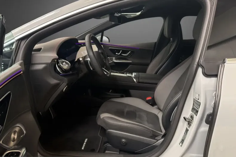 Mercedes-Benz EQE (Clasa E) din 2024 cu 3.311 km - oferta MER245846 - foto 7