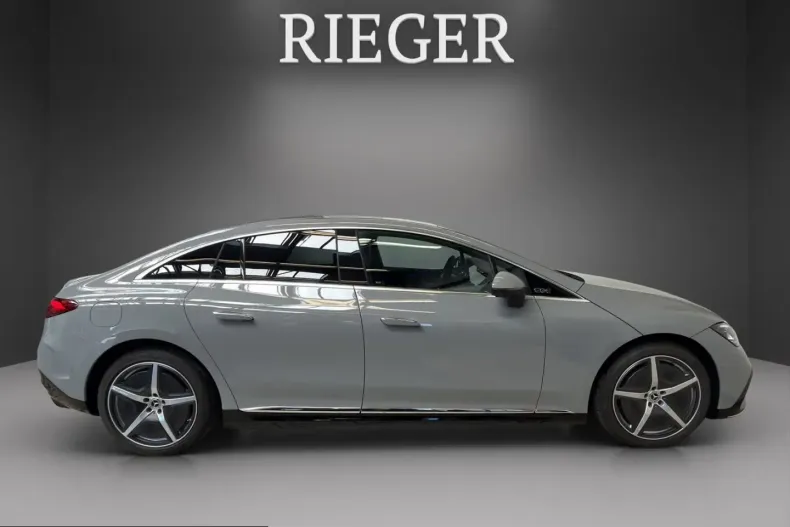 Mercedes-Benz EQE (Clasa E) din 2024 cu 3.311 km - oferta MER245846 - foto 12