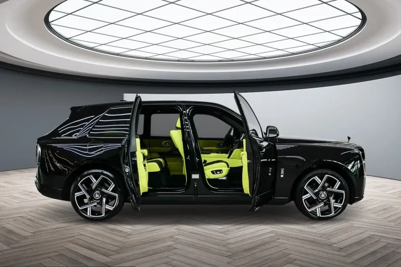 Rolls-Royce Cullinan din 2025 cu 16.900 km - oferta ROL245859 - foto 5