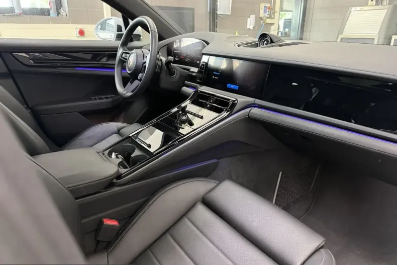Porsche Panamera din 2024 cu 20.100 km - oferta POR245861 - foto 13