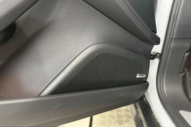 Porsche Panamera din 2024 cu 20.100 km - oferta POR245861 - foto 31
