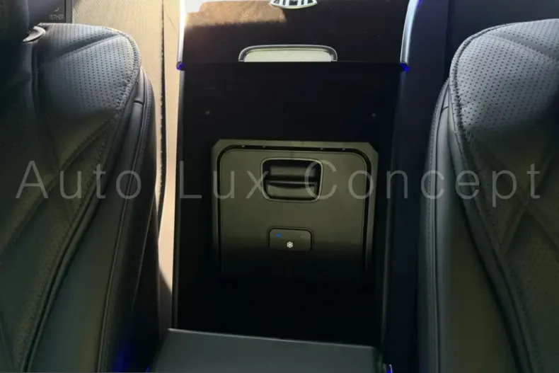 Mercedes-Benz S 680 (Clasa S) din 2023 cu 12.712 km - oferta MER245862 - foto 24