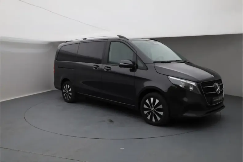 Mercedes-Benz V 220 (Clasa V) din 2024 cu 26.250 km - oferta MER245866 - foto 3