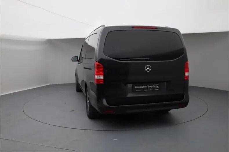 Mercedes-Benz V 220 (Clasa V) din 2024 cu 26.250 km - oferta MER245866 - foto 6