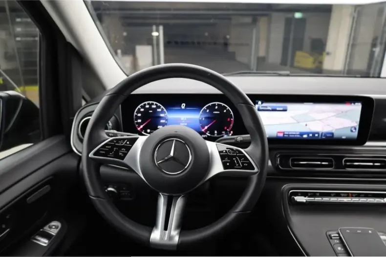 Mercedes-Benz V 220 (Clasa V) din 2024 cu 26.250 km - oferta MER245866 - foto 10