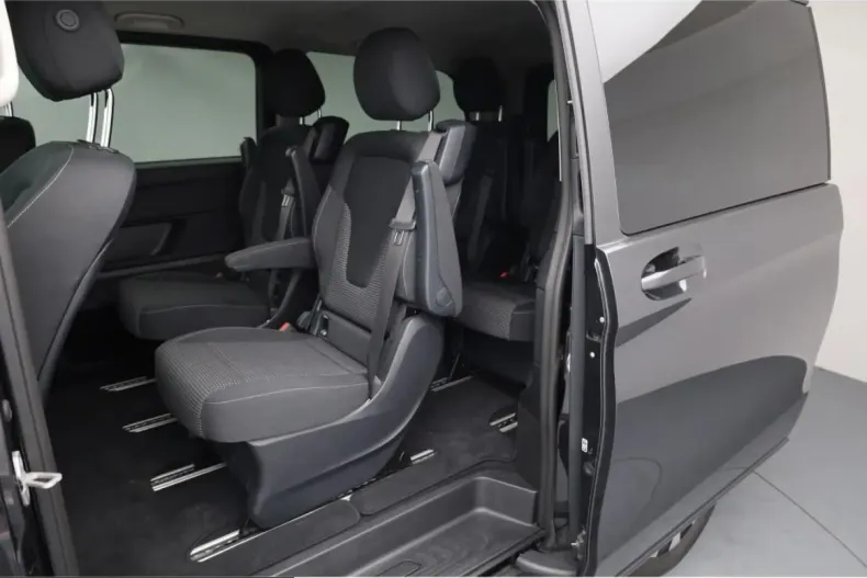 Mercedes-Benz V 220 (Clasa V) din 2024 cu 26.250 km - oferta MER245866 - foto 20