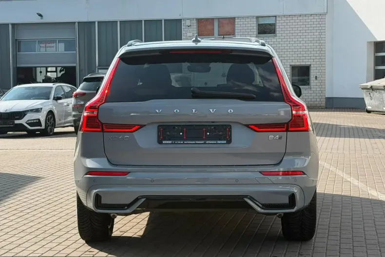 Volvo XC60 din 2024 cu 56.390 km - oferta VOL245873 - foto 5