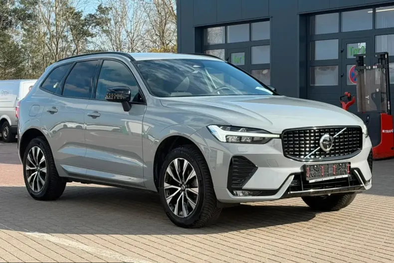 Volvo XC60 din 2024 cu 56.390 km - oferta VOL245873 - foto 8
