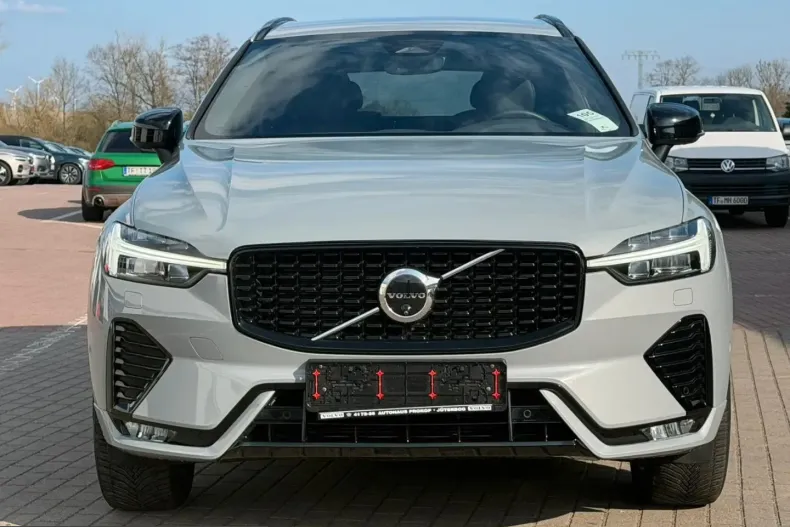Volvo XC60 din 2024 cu 56.390 km - oferta VOL245873 - foto 9
